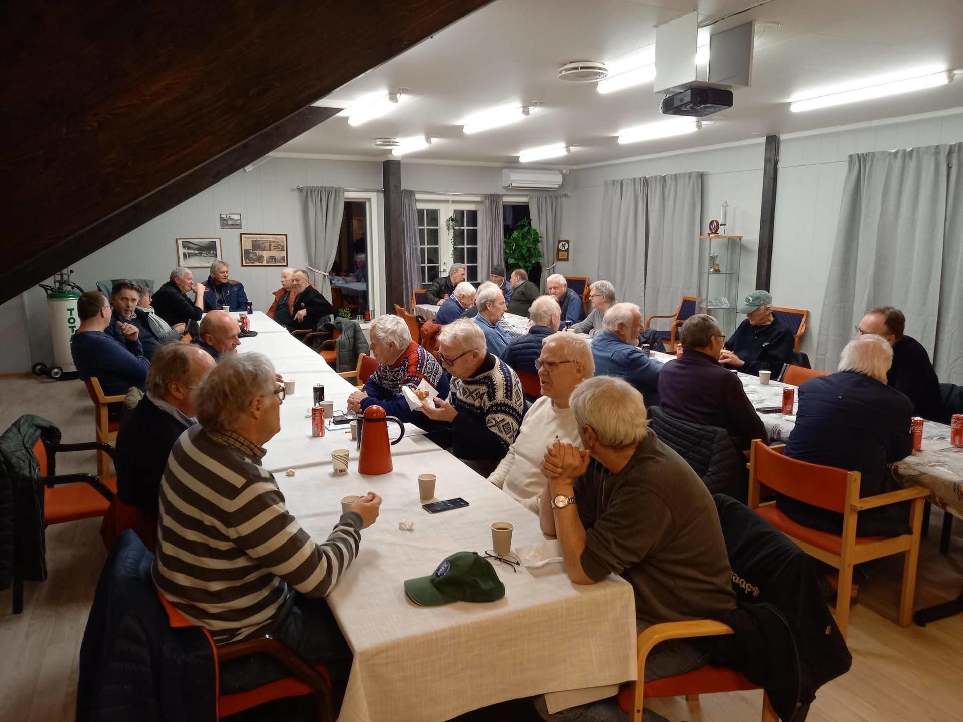 Besøk hos Tønsberg Automobilklub (TAK)