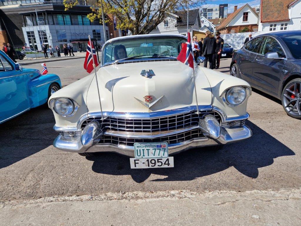 17. mai kortesje i Horten